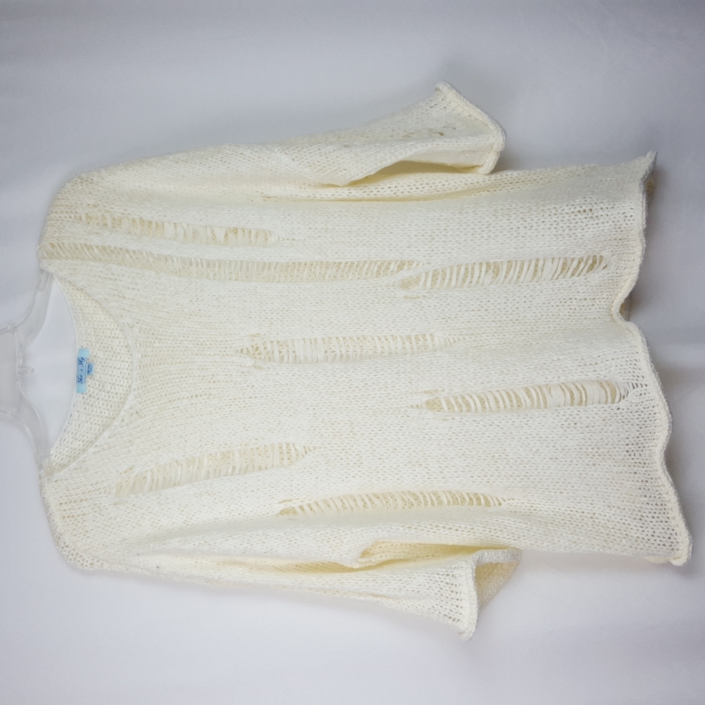 She & Sky ivory knitted pullover distressed sweater